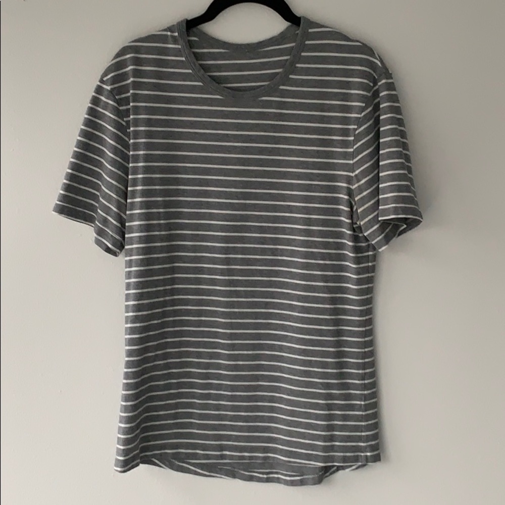Lululemon 5 year basic t